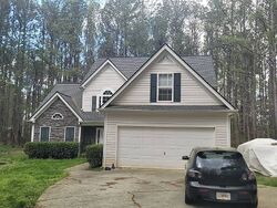 Pre-foreclosure in  LEGION LAKE RD Villa Rica, GA 30180