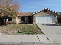 Pre-foreclosure in  N 4TH ST Orange Cove, CA 93646