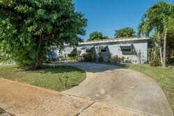 Pre-foreclosure in  W ILEX DR West Palm Beach, FL 33403