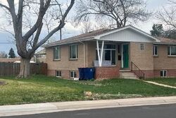 Pre-foreclosure in  S CRESTVIEW ST Littleton, CO 80120
