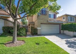 Primrose Ln, Castaic CA