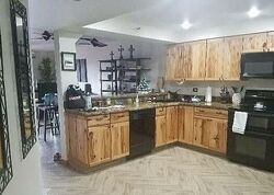 Pre-foreclosure in  S CYPRESS BEND DR  Pompano Beach, FL 33069