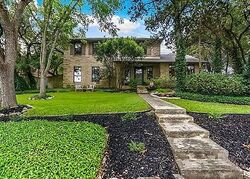 Pre-foreclosure in  CREEK MOUNTAIN ST San Antonio, TX 78259