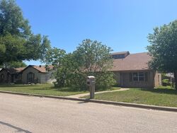 Pre-foreclosure in  STAGECOACH TRL Temple, TX 76502