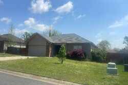  Weathering Cir, Austin AR