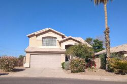 Pre-foreclosure in  N CAMBRIDGE ST Gilbert, AZ 85233