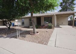 Pre-foreclosure in  W DANBURY RD Phoenix, AZ 85023