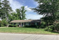 Pre-foreclosure in  MARIE COOK DR Montgomery, AL 36109