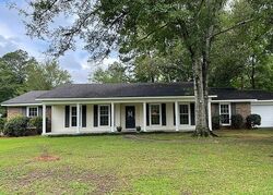  Wright Dr, Selma AL