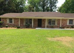 Pre-foreclosure in  FERNWAY DR Montgomery, AL 36111