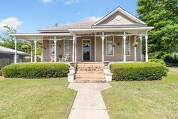Pre-foreclosure in  SANFORD AVE Eufaula, AL 36027