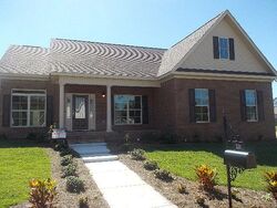 Pre-foreclosure in  GWINNETT PL Dothan, AL 36301