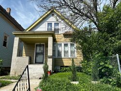  N Holton St, Milwaukee WI