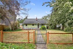 Pre-foreclosure in  32ND ST Bellingham, WA 98225