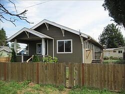 Pre-foreclosure in  YEW ST Kelso, WA 98626