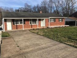 Pre-foreclosure in  LONGVIEW DR Collinsville, VA 24078
