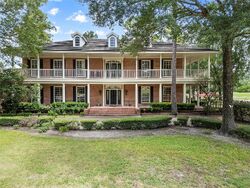 Pre-foreclosure in  NORTHGATE FOREST DR Houston, TX 77068