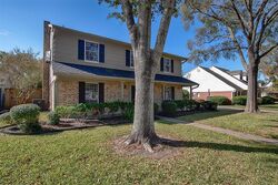 Pre-foreclosure in  TORRY PINES RD Houston, TX 77062