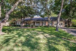 Thompson Dr, Richardson TX