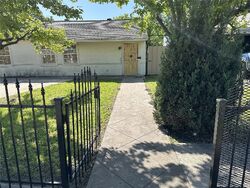 Pre-foreclosure in  STOREY LN Dallas, TX 75220