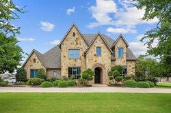 Pre-foreclosure in  LAKE WAY Aubrey, TX 76227