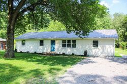 Pre-foreclosure in  SLATERS CREEK RD Goodlettsville, TN 37072