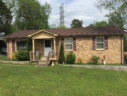 Pre-foreclosure in  WILLIAMS ST Woodbury, TN 37190