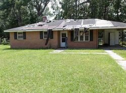 Pre-foreclosure in  WEN LE DR Sumter, SC 29150