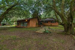 Pre-foreclosure in  HARA LN Charleston, SC 29414