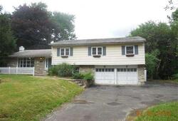 Pre-foreclosure in  JACKSONVILLE RD Warminster, PA 18974