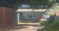 Pre-foreclosure in  APPERSON BLVD Oregon City, OR 97045