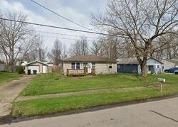 Pre-foreclosure in  PARMELY AVE Elyria, OH 44035