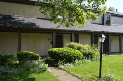 Pre-foreclosure in  HALLRIDGE CIR Columbus, OH 43232