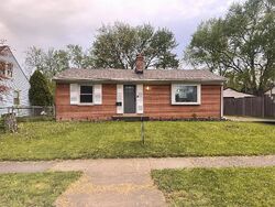 Pre-foreclosure in  ANNHURST RD Columbus, OH 43228