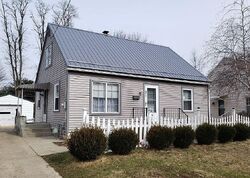 Pre-foreclosure in  E 6TH ST Salem, OH 44460