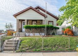 Pre-foreclosure in  PLEASANT AVE Dayton, OH 45403