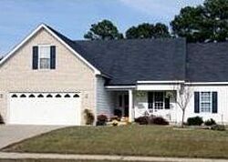 Pre-foreclosure in  RUSHMORE CT Raeford, NC 28376