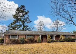 Pre-foreclosure Listing in DILLON RD JAMESTOWN, NC 27282