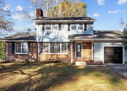 Pre-foreclosure in  CLIFTON RD Jacksonville, NC 28540