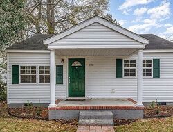  W Brocklyn St, Benson NC