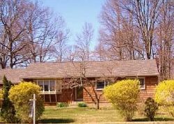 Pre-foreclosure in  TOWNLINE RD Hauppauge, NY 11788