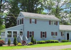 Pre-foreclosure in  ARTHUR JENKINS RD Canastota, NY 13032