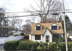 Pre-foreclosure in  PORT AVE Ronkonkoma, NY 11779