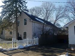 Pre-foreclosure in  BLYTHE RD Ronkonkoma, NY 11779