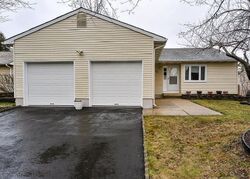 Pre-foreclosure in  LONG RD Freehold, NJ 07728