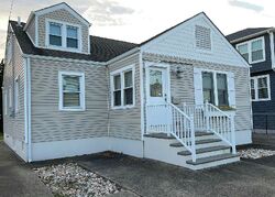 Pre-foreclosure in  KEARNEY AVE Seaside Heights, NJ 08751