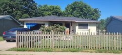 Pre-foreclosure in  N WEST AVE Springfield, MO 65802