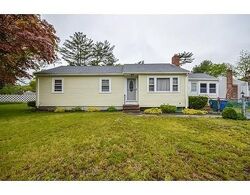 Pre-foreclosure in  WILLARD ST Wareham, MA 02571