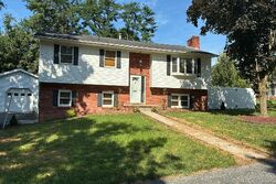  Pershing St, Cumberland MD