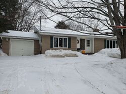 Pre-foreclosure in  HARDY ST Presque Isle, ME 04769
